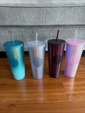 Starbucks Tumblers Set of 4 Brand New - ombre, studded